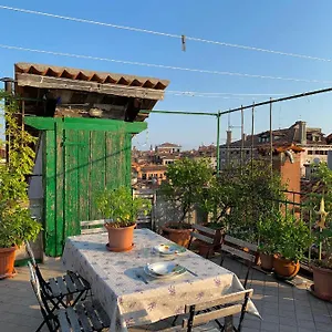 https://ca-regina-at-5-min-to-rialto.hotelinveneto.com