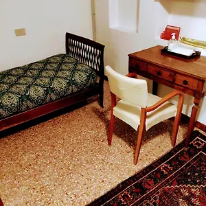 https://orseolo-apt.hotelinveneto.com