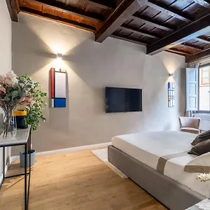 https://santa-croce-luxury-suite.it-tuscanyhotel.com